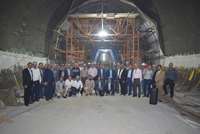 بازدید مدیرعامل شرکت توسعه آب و خاک پارس و هیات  همراه از پروژه تونل مترو گلبهار- مشهد مقدس